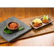 Load image into Gallery viewer, 道地南洋風,家常料理開飯!椰糖+辛香料,50道印尼家傳祕方,增色、添香、調味,酸辣甜一吃上癮!